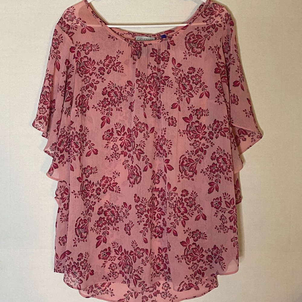 Catherine’s pink floral crepe top
